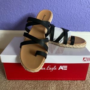 **NEW**American Eagle Women's Black Sandal Size 11